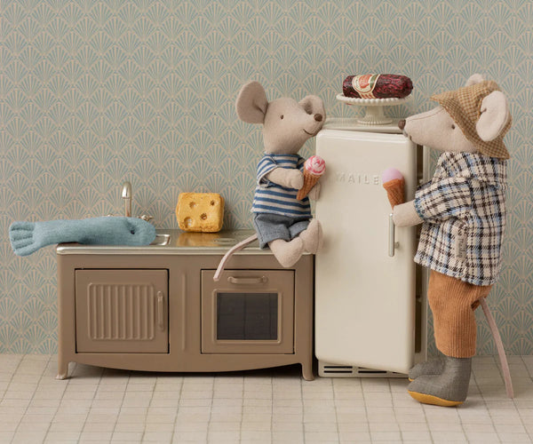 Maileg Mouse Fridge ~ Off White