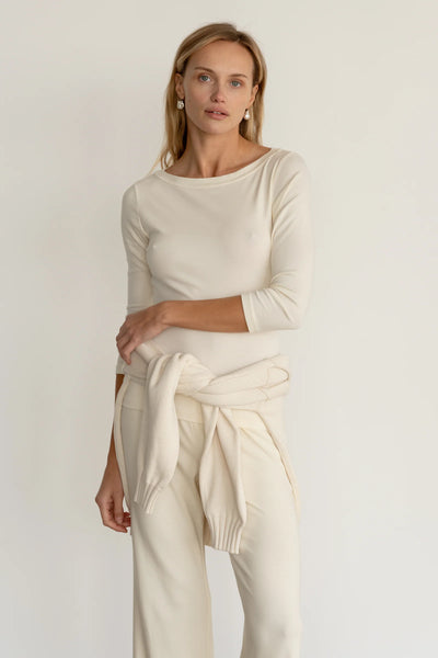 Donni The Baby Rib Boat Neck ~ Creme