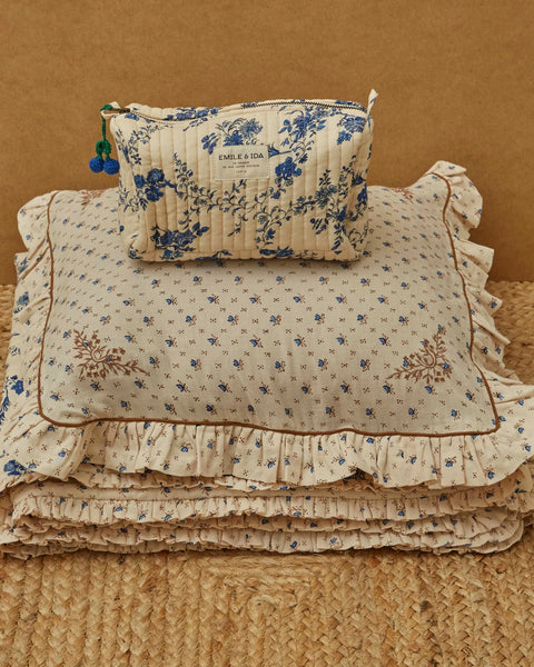 Emile et Ida Blue Orchid Toiletry Bag