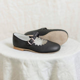 Zimmerman Shoes - Scalloped Mary Jane - Black: 8 (Child) / Medium