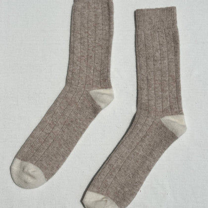 Le Bon Shoppe - Extended Cashmere Classic Socks: Fawn