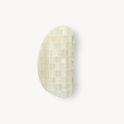 MACHETE - Crescent Claw in Opalite Shell Checker