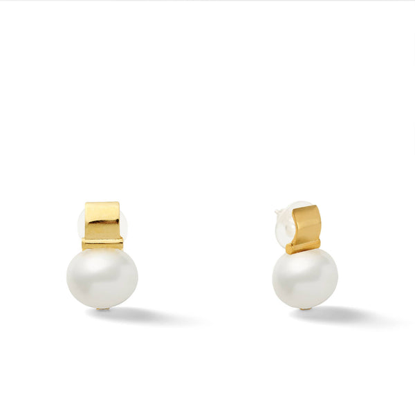 CC & Co by Catherine Canino - Smooth + Classic Pebble Pearl Posts- Medium: White