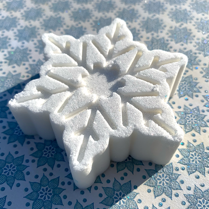 Poppy & Thyme - White Snowflake Bath Bomb