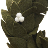 Global Goods Partners - Felt Mistletoe Wreath: Default