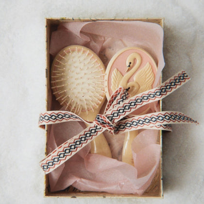Konges Swan Beauty Set