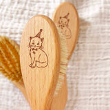 BARNABÉ AIME LE CAFÉ - Baby hairbrush: Bunny