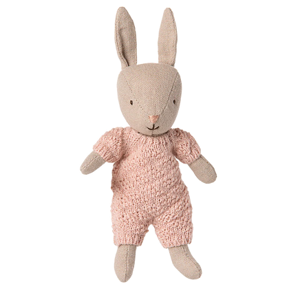 Maileg Rabbit, Micro - Sand - Rose knitted suit
