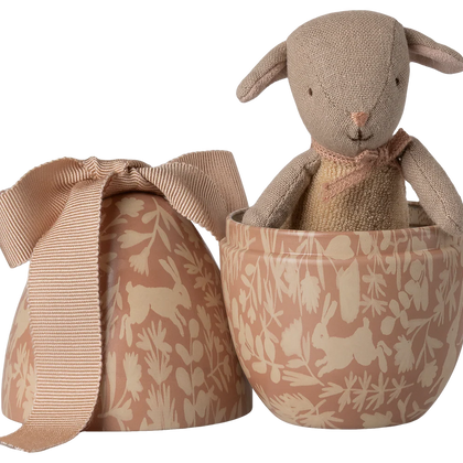 Maileg Easter Egg w. Lamb ~ Powder
