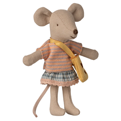 Maileg Little sister Mouse with Bag