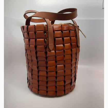 Dragon Diffusion Link Bucket ~ Tan