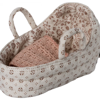 Maileg Carry Cot