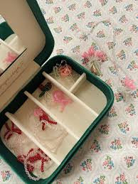 Konges All I Wish For Jewelry ~ Bottle Green