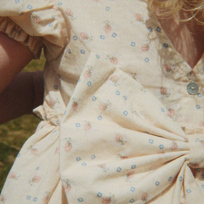 Konges Evia Bow Dress ~ Brise D'Ete