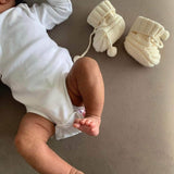 Estella - Organic Hand-Knit Baby Bootie (Machine Washable): Cream