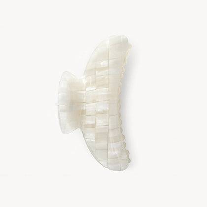 MACHETE - Grande Heirloom Claw in Opalite Shell Checker
