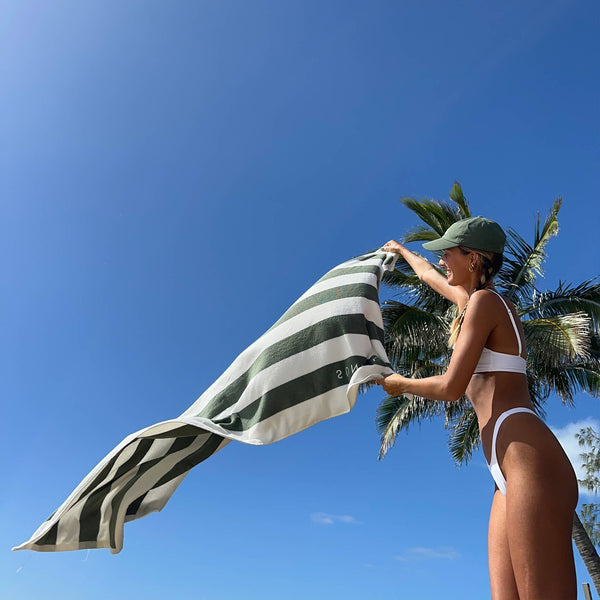 Sunnylife - Beach Towel The Vacay Olive Stripe