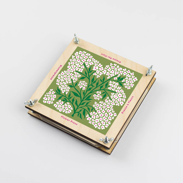 Studio Wald - UK Made - Flower Press - Forget Me Not