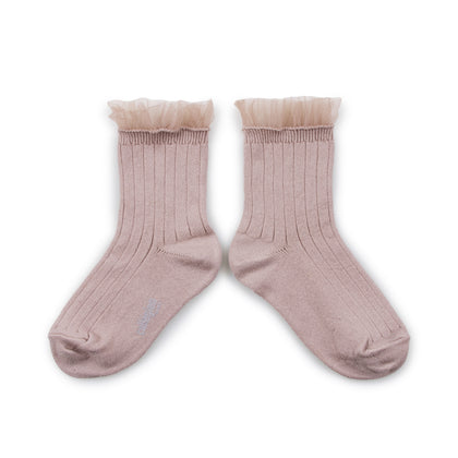 Collegien Margaux - Tulle Frill Ribbed Ankle Socks - Vieux Rose