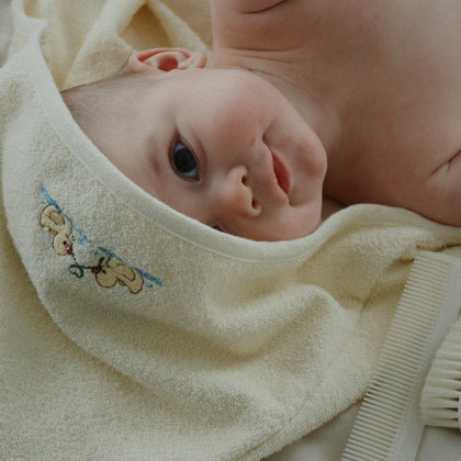 Konges Figo Baby Towel ~ GOTS