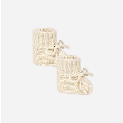 Quincy Mae Knit Booties ~ Heathered Natural