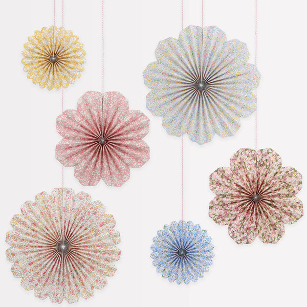 Meri Meri x Liberty Paper Pinwheel Decorations