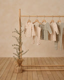 Quincy Mae Take Home Set ~ Holly Berry