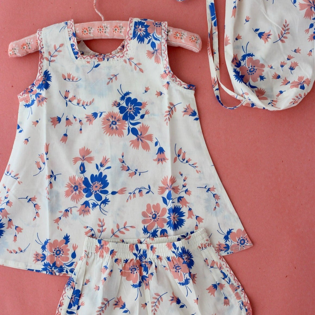 Bonjour Diary Top & Shorts Set ~ Pink White Blue Bouquet | Wee Mondine