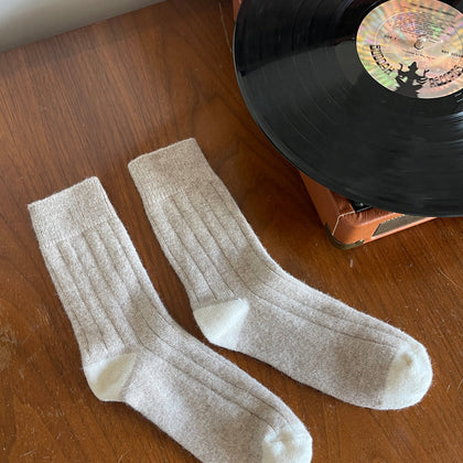 Le Bon Classic Cashmere Socks ~ Fawn